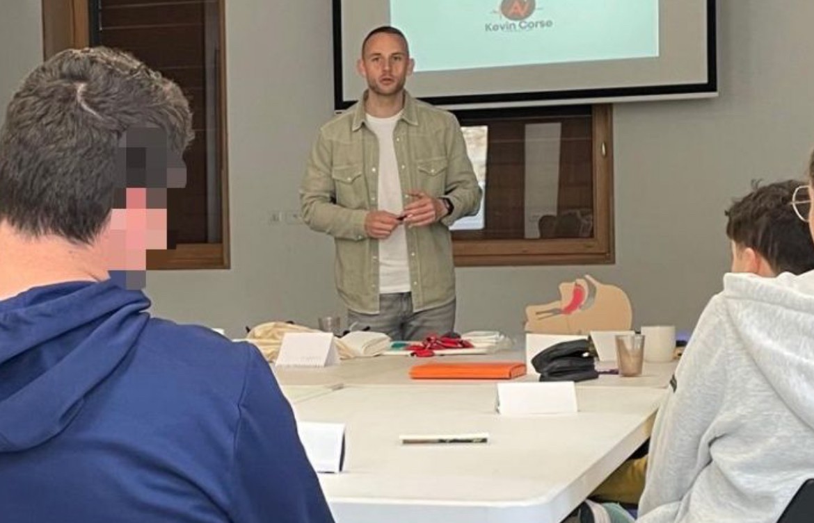 Kevin Corse en intervention de formation